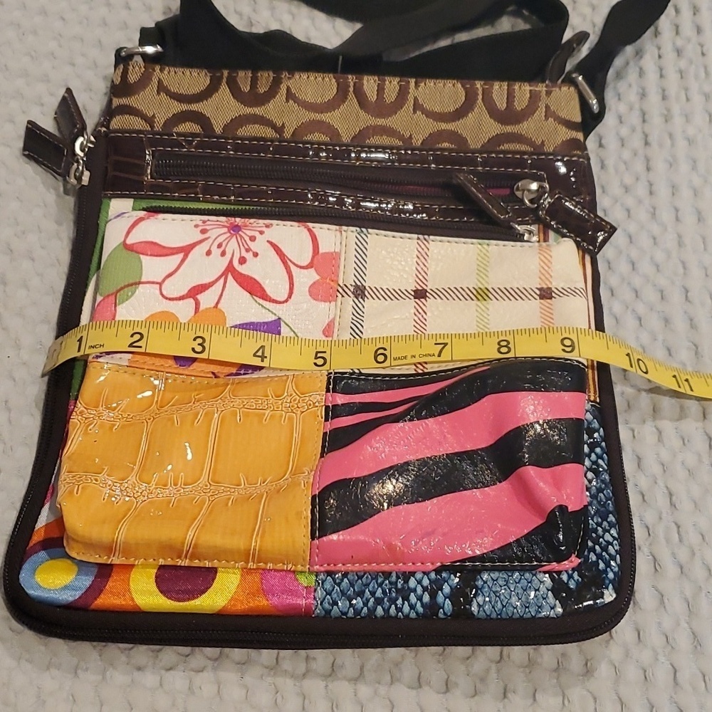 NWOT Adorable Crossbody Bag! (37) - Picture 6 of 7